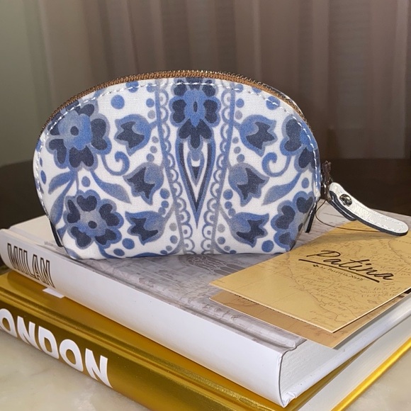 NWT PATRICIA NASH Patina Mini Cosmetic Case- Italian Folklore White - Picture 6 of 7